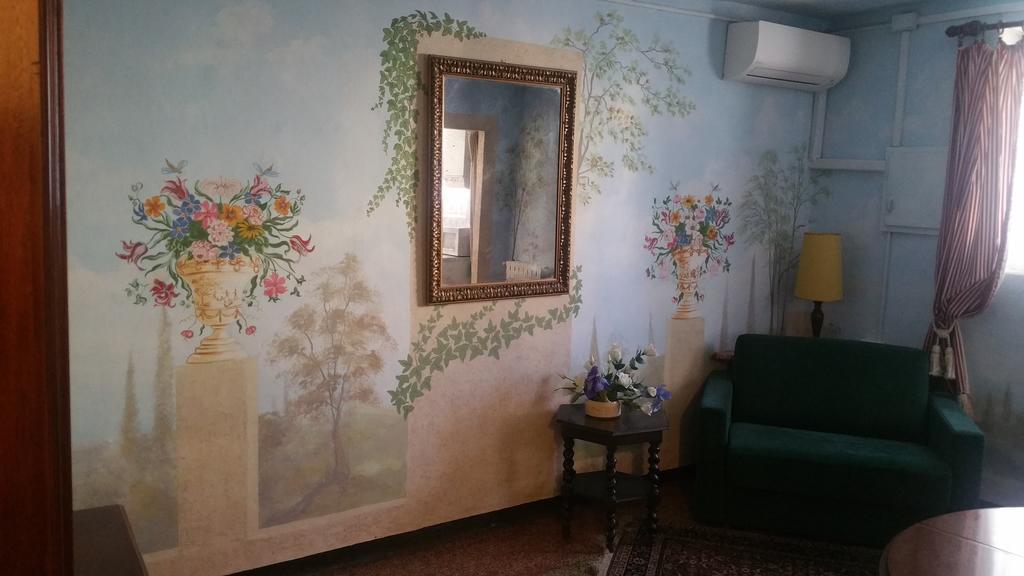 Palazzo Camozzini Apartments เวโรนา ห้อง รูปภาพ