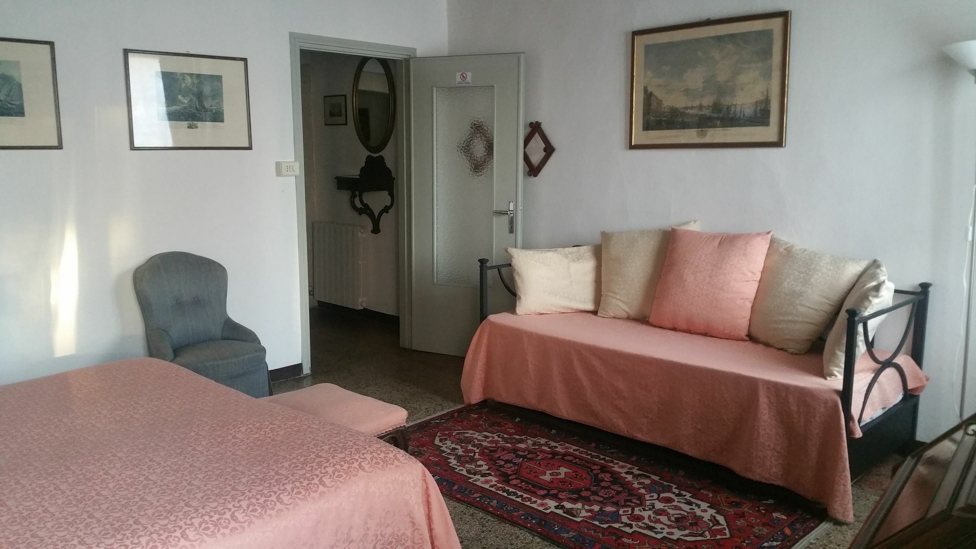 Palazzo Camozzini Apartments เวโรนา ภายนอก รูปภาพ