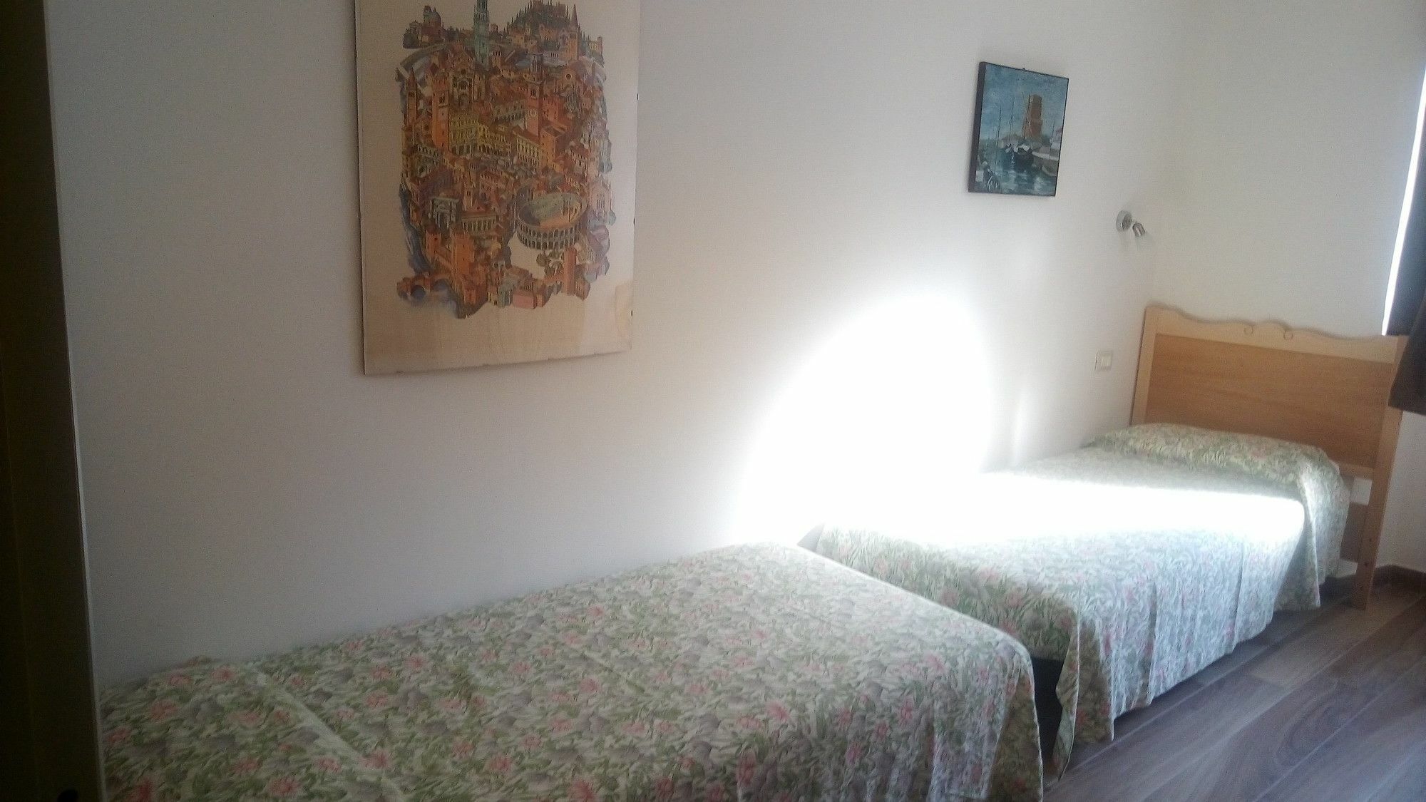 Palazzo Camozzini Apartments เวโรนา ภายนอก รูปภาพ