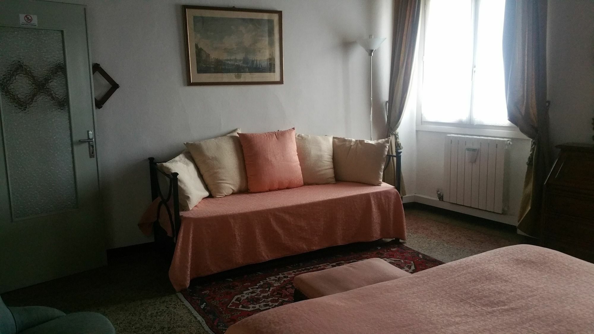 Palazzo Camozzini Apartments เวโรนา ภายนอก รูปภาพ